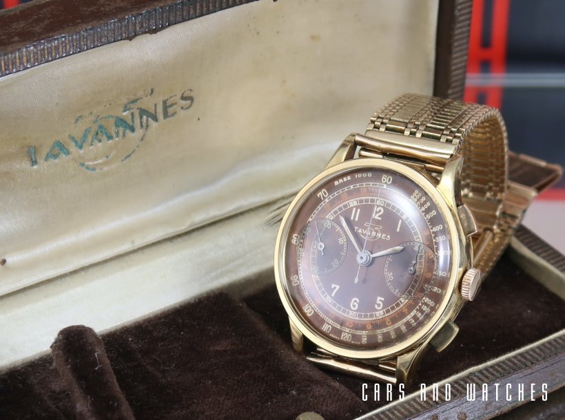 Amazing Tropic Tavannes Chronograph with 18K gold case