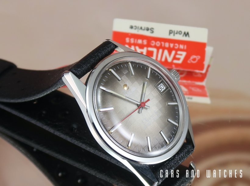 NOS/NEW Enicar Sherpa Date with stunning dial